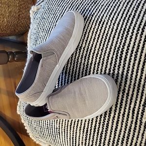 Classic Vans slip-ons, women's size 7.5, heather gray